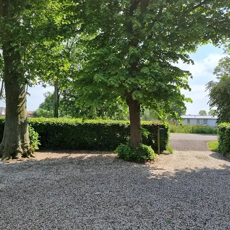 Het Voorhuis Boerderij Hoeve Vrede 게스트하우스 비스프